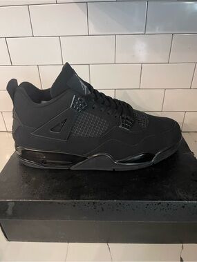 Men’s Retro 4 Black Cat 2025 Size 13.